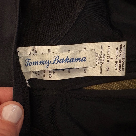 Tommy Bahama Black Perl High Neck One Piece Swimsuit Size 6 - Picture 7 of 7